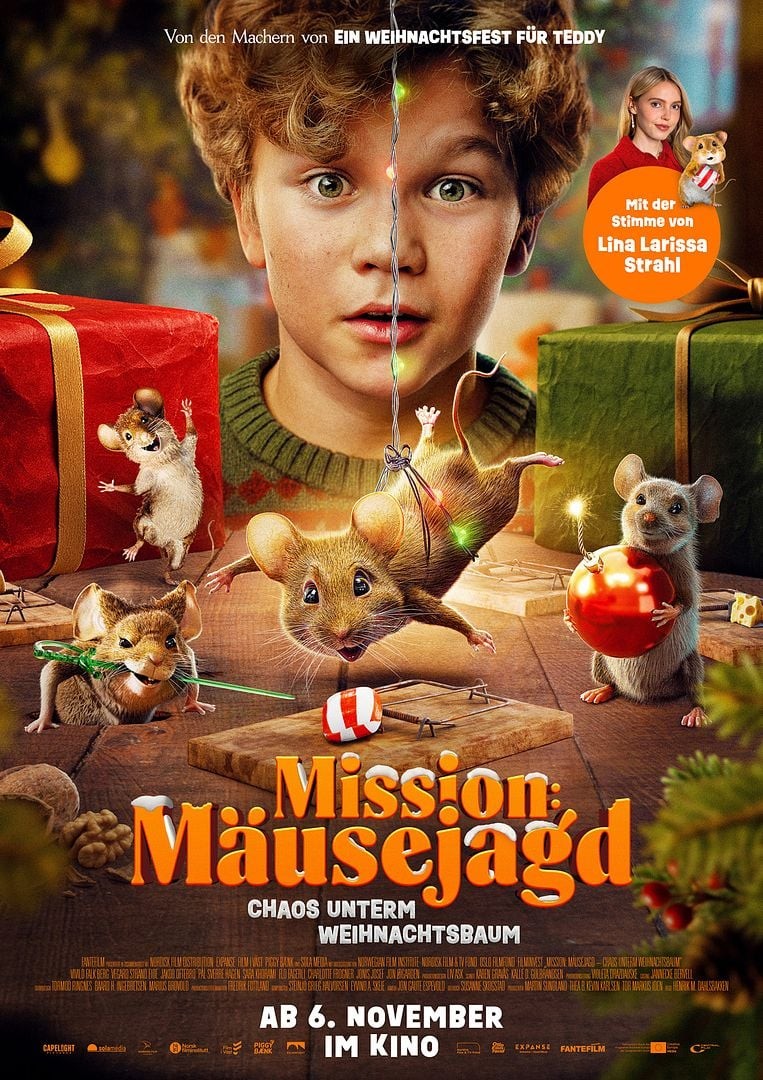 A Mouse Hunt for Christmas poster